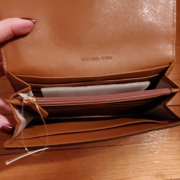 Wallet - Picture 3 of 3